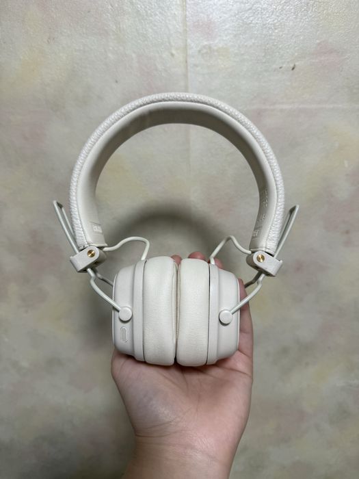 Наушники Marshall