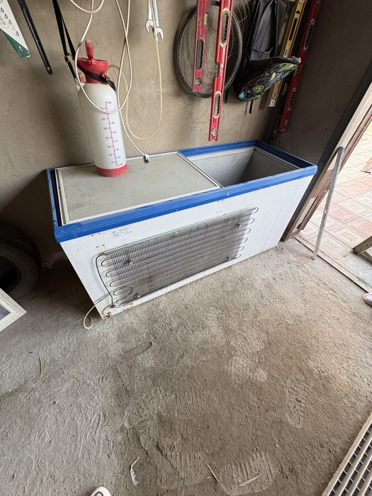 Морозильник лар.