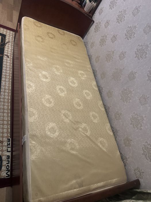 Корават для спальни 2 штук