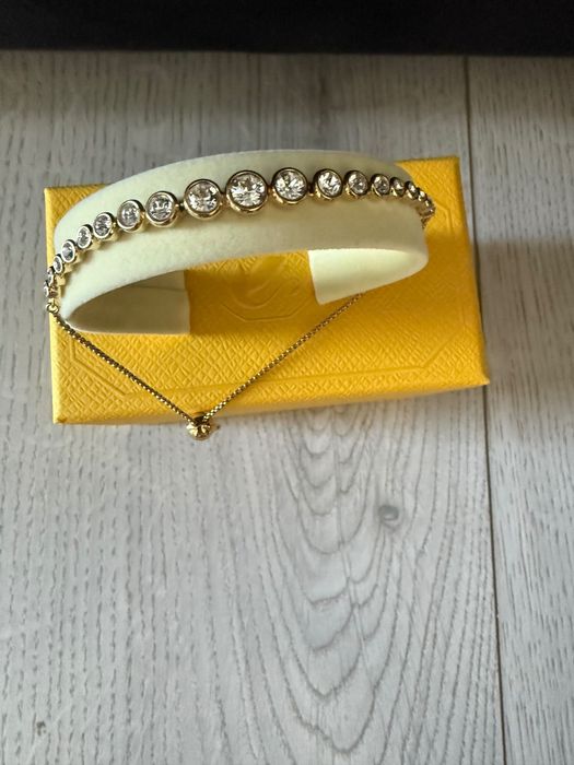 Гривна SWAROVSKI Gold Tone Plated