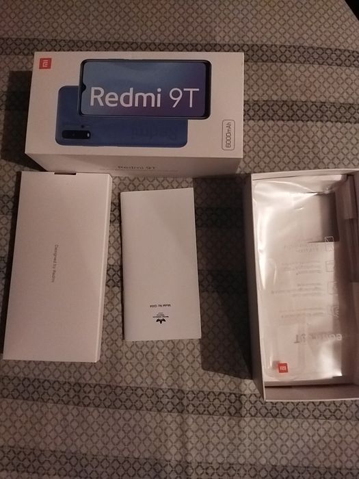 Продается Redmi 9T 4+2/128GB