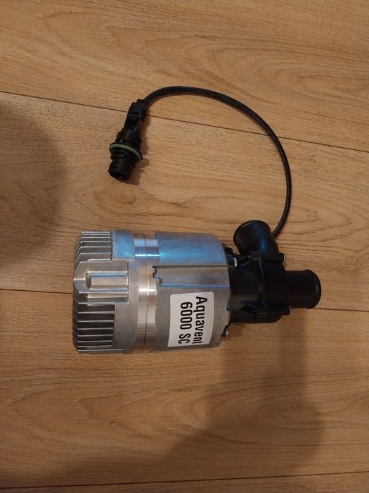 Pompa apa spheros aquavent 6000 U4856, incalzire webasto/ auxiliara