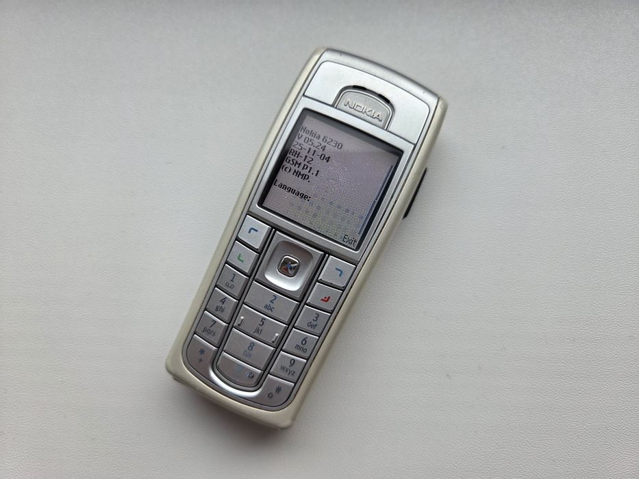 Nokia 6230 - telefon de colectie