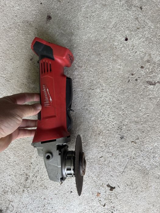 Polidisc/polizor milwaukee hd18 ag115