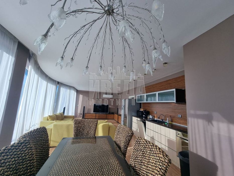 Дава се под наем Тристаен апартамент в к.к. Св.Св. Константин и Елена - 110 кв.м за 950 € - Снимка #6