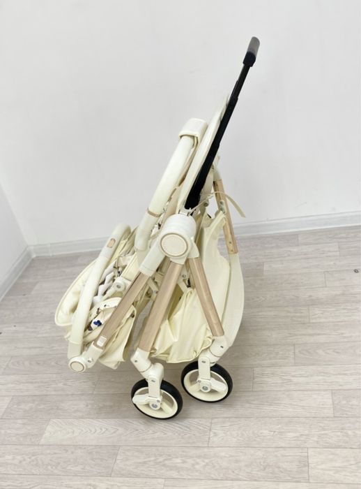 Детская коляска