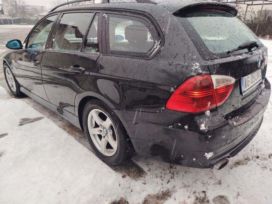 Vând BMW e 90 2008 automat