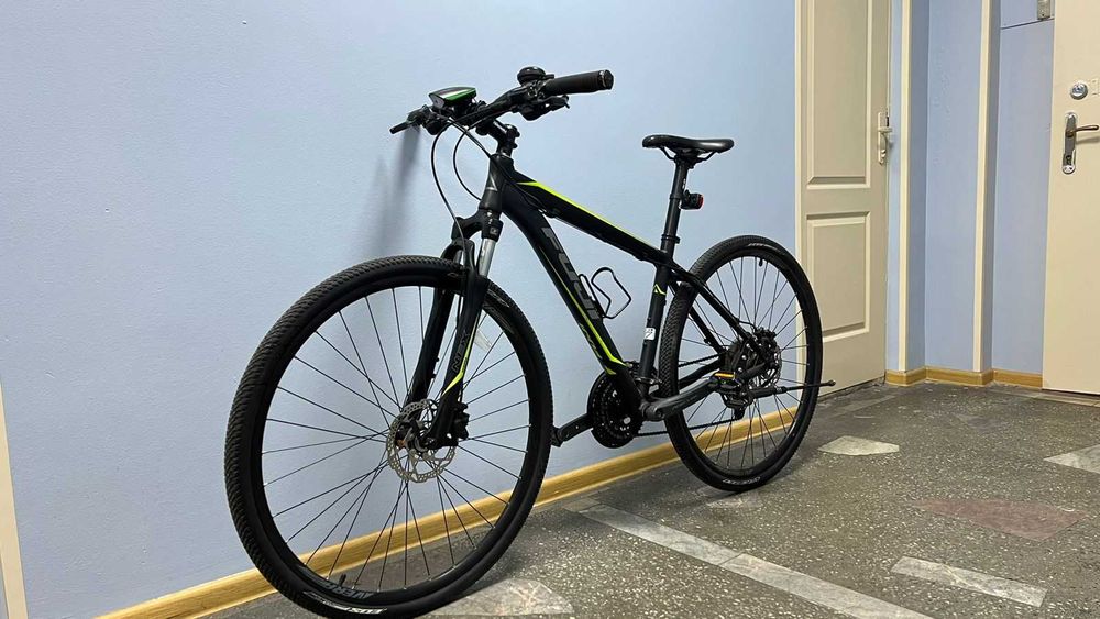 Гибрид Fuji Bikes Traverse 1.3
