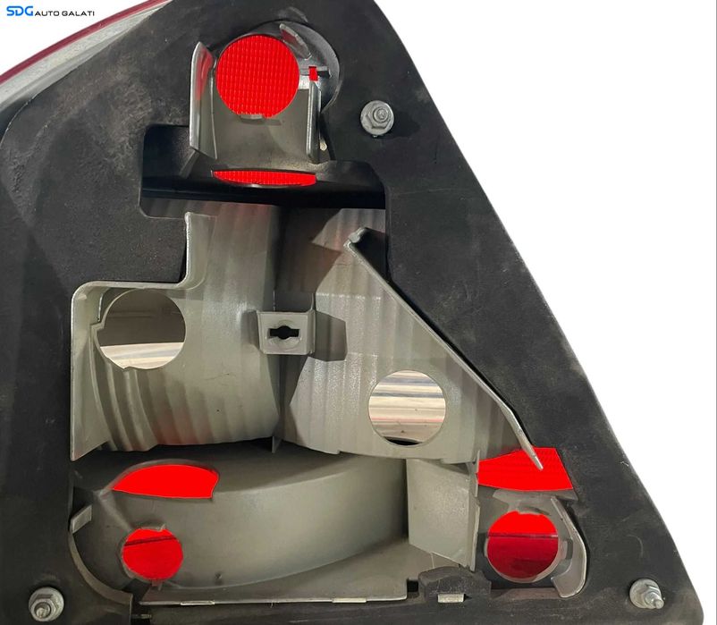 Stop Lampa Tripla Dreapta Mercedes Clasa C Class W203 2001 - 2004 [LR0234]