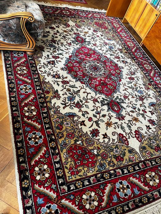 Covor de lux din lână 100% – lucrat manual, autentic Rupea, anii ’80 –