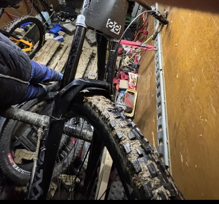 Rockshox boxxer charger2.1 29