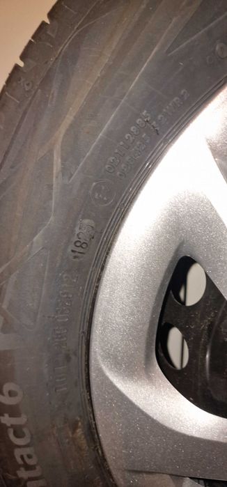 Чисто нов комплект от 4 броя летни гуми Continental 175/65 R14 + джант