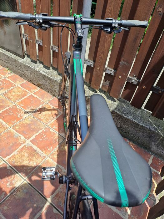 Vind bicicleta Cube
