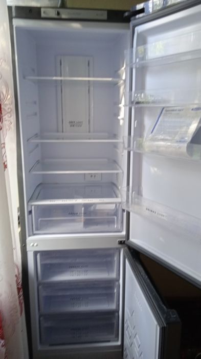 Холодильник Бирюса воздух