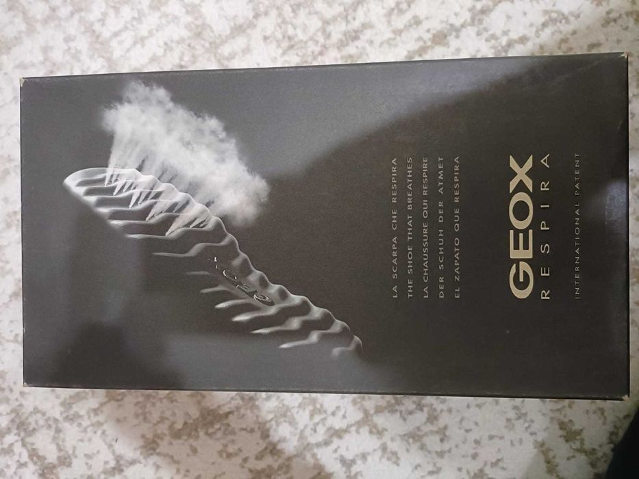 Mocasini GEOX negri, din piele întoarsă