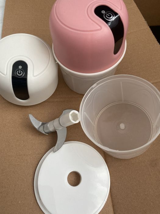 Mini blender electric portabil