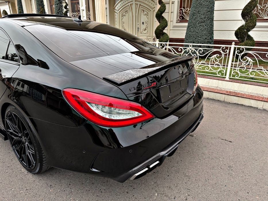 Mercedes CLS BRABUS Restaling  Body Kit Состаяние Зор
