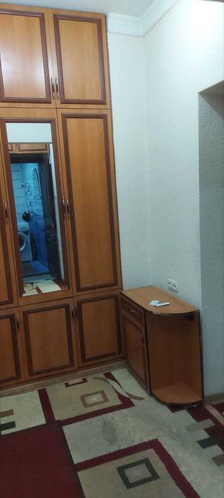 Ц-12 Лабзакда квартира ижарага берилади