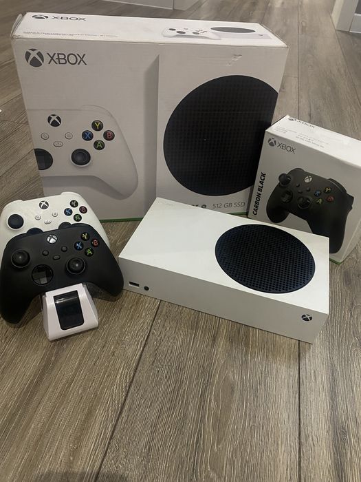 Игровая приставка Xbox series S