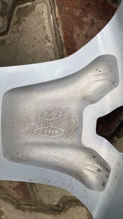 Vand jante Hyundai 17”. Se potrivesc pe Tucson, IX35, Kona si alte modele