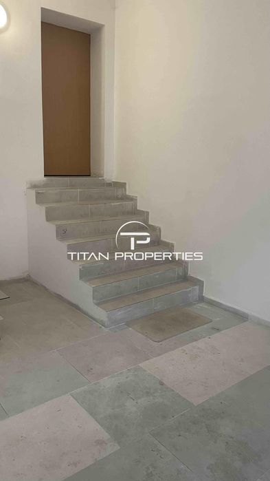 Дава се под наем Офис в Бургас, Възраждане - 20 кв.м за 510 € - Снимка #2