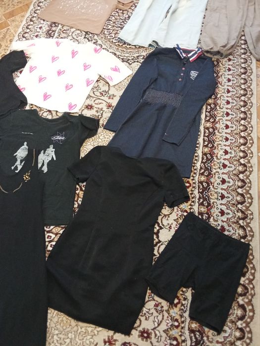 Продам вещи для девочки 10-12 лет