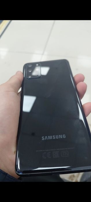Самсунг с20+ samsung s20+