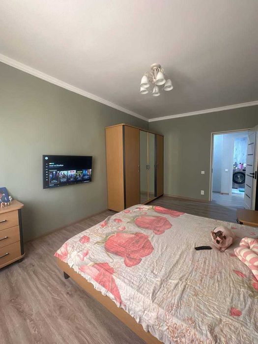 Продается шикарная 2х в 3х ком квартира на Кадышева - Франция