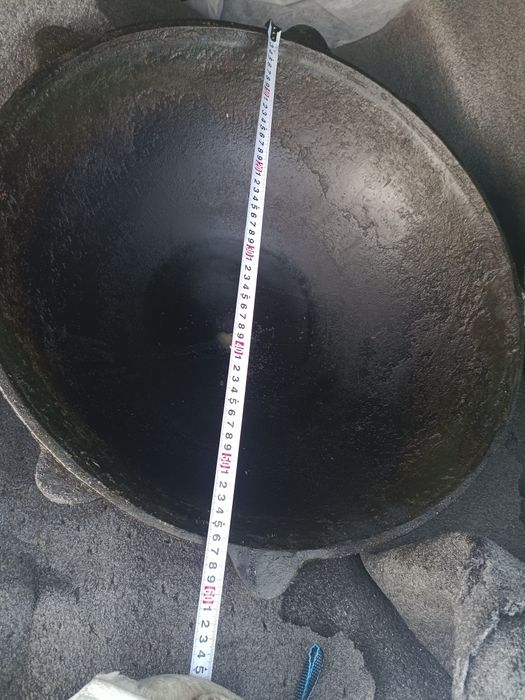 Казан продаются. Есть 3 шт б/у