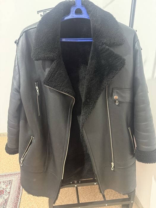 Дубленка из натурального меха .