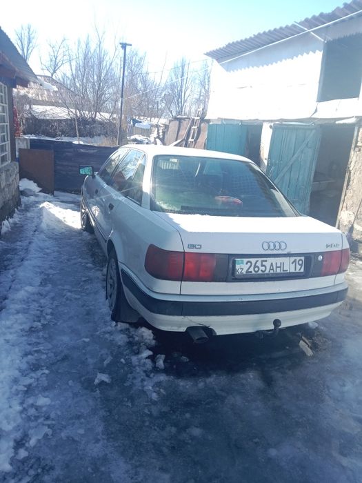 Продам Ауди 80 Б4 на ходу
