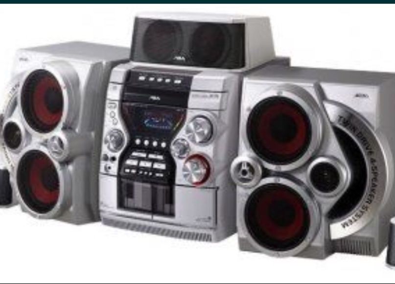 Музыкальный центр