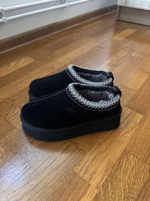 Ugg black ugg black