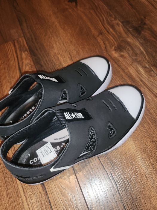 Детски сандали Converse 35н