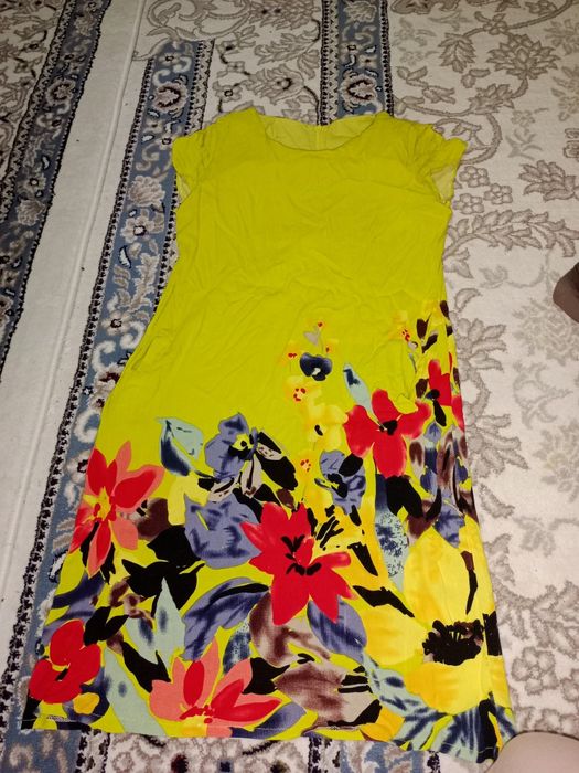 ayollar kiyimi42 razmer