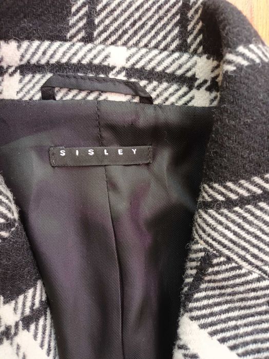 Дамско вълнено палто Sisley, размер 42 (итал.), отговаря на 36-38 (S)