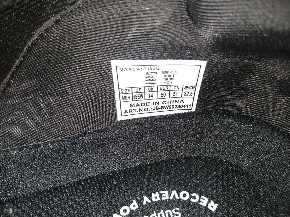 Pantofi comozi marimea 50