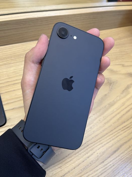 Iphone 17E 256GB