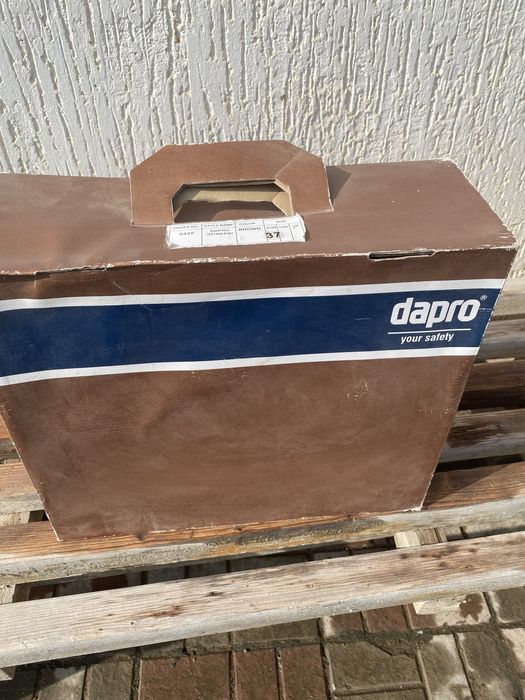 Продам ботинки демисезонные