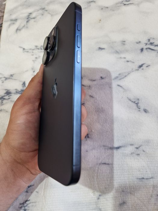 Iphone 15 Pro Max (E-sim)