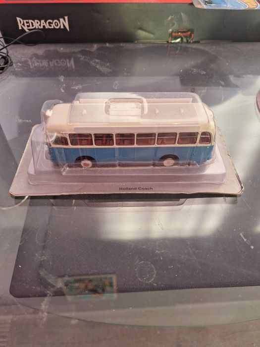 Легендарните автобуси 15 за брой