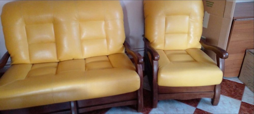 Mobila in stare foarte buna