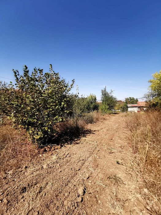 Продава се Парцел в Горна Оряховица - 1140 кв.м за 59 €/кв.м - Снимка #9