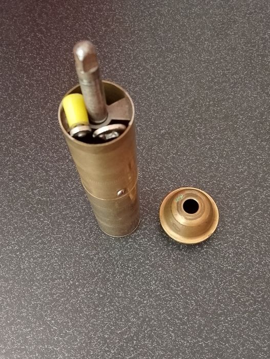 Метална мелничка