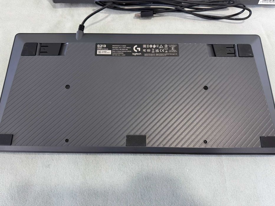 Клавиатура - Logitech G213