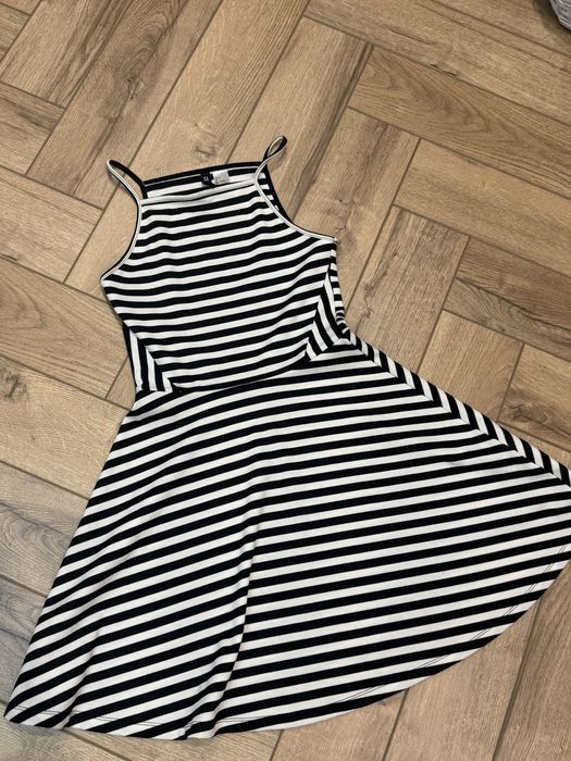 Топы и платье женские