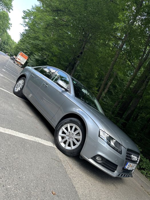 AUDI A4 2012 — imagine 2