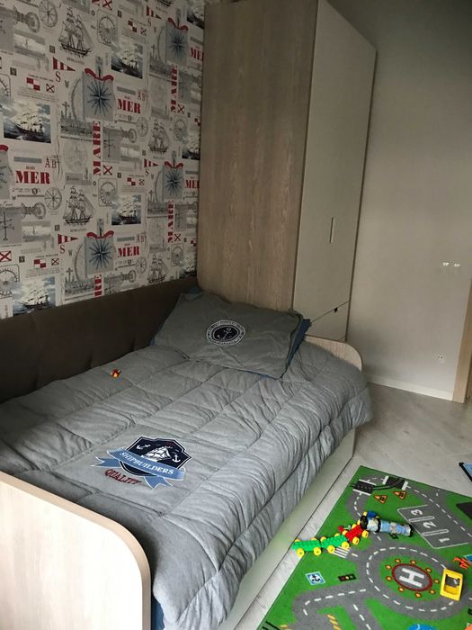 Продаем Свою кровать подойдет как для мальчика так и для девочки