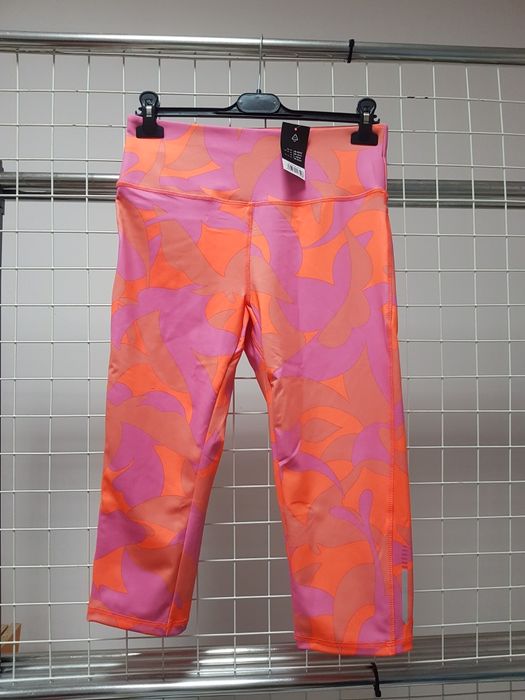 Нов клин с етикет ррМ