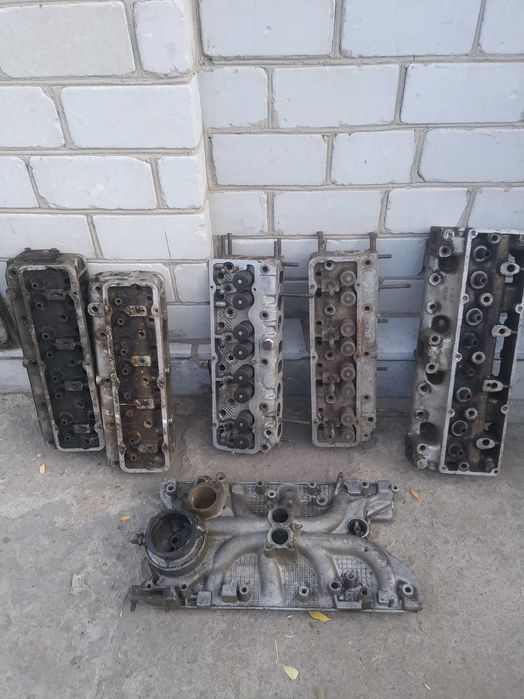 ЗИЛ. ГАЗ.УАЗ разные запчасти